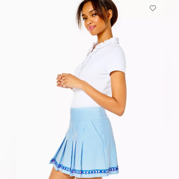 Lilly Pulitzer Dresses & Skirts - Lilly Pulitzer tennis/golf skort medium. Luxletic line. Shorts underneath. NWT